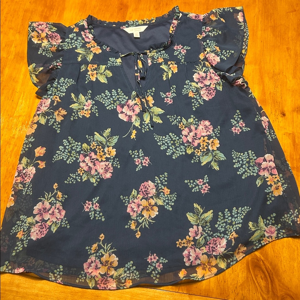 LC Lauren Conrad Sleeveless Floral Tie Front Flutter Sleeve Blouse Blue Pink - Picture 4 of 7